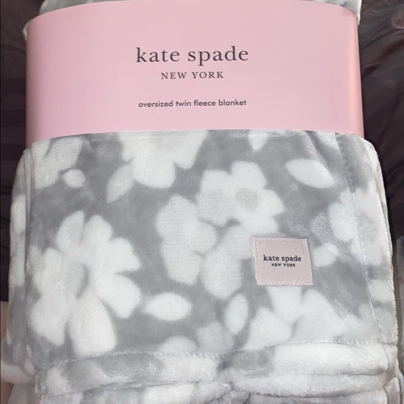 kate spade Bedding Kate Spade New York Oversized Twin Fleece
